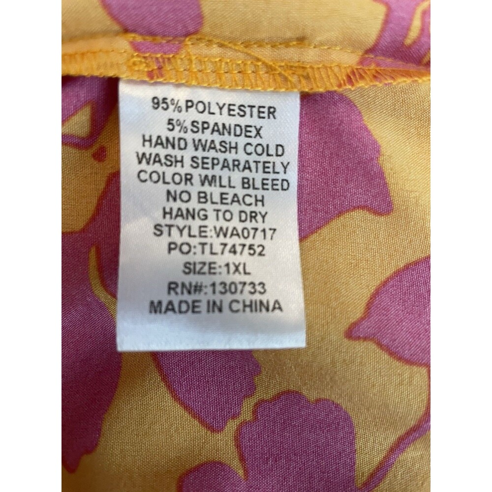 UMGEE Woman's Short Red & Gold Floral Dress Size 1XL - Picture 8 of 9